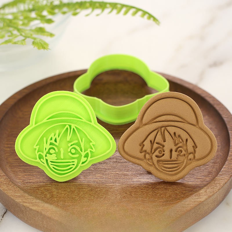 Kitchen Gadgets Useful - Форма для выпечки One Piece: Луффи,
